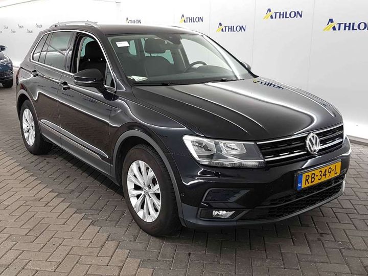 Photo 2 VIN: WVGZZZ5NZJW340838 - VOLKSWAGEN TIGUAN 