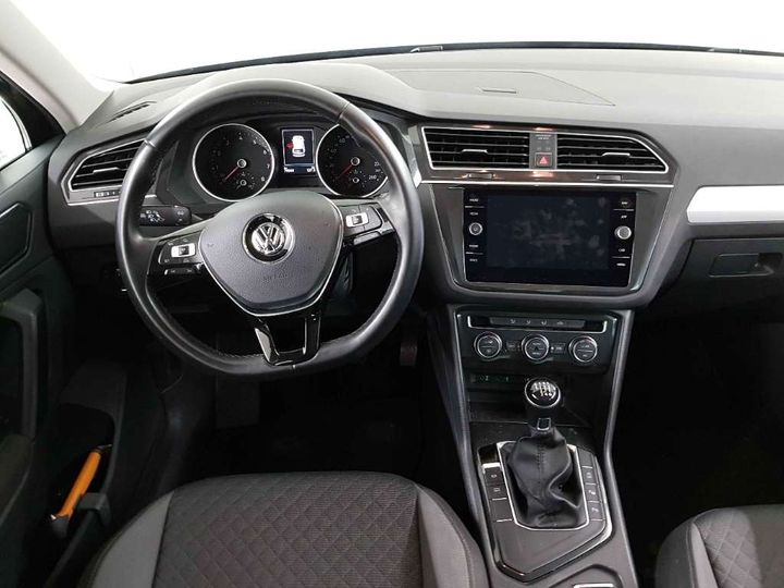 Photo 7 VIN: WVGZZZ5NZJW340838 - VOLKSWAGEN TIGUAN 