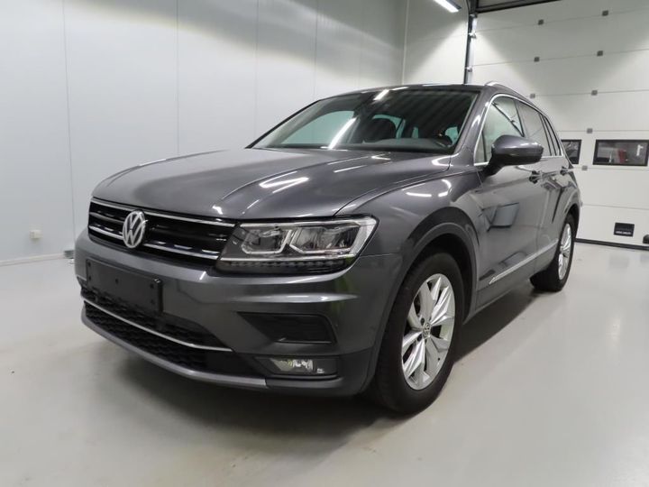 Photo 1 VIN: WVGZZZ5NZJW341765 - VOLKSWAGEN TIGUAN 