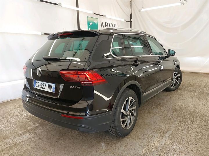 Photo 2 VIN: WVGZZZ5NZJW341949 - VOLKSWAGEN TIGUAN 