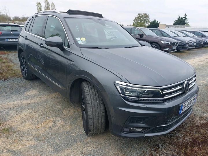 Photo 2 VIN: WVGZZZ5NZJW349194 - VOLKSWAGEN TIGUAN 