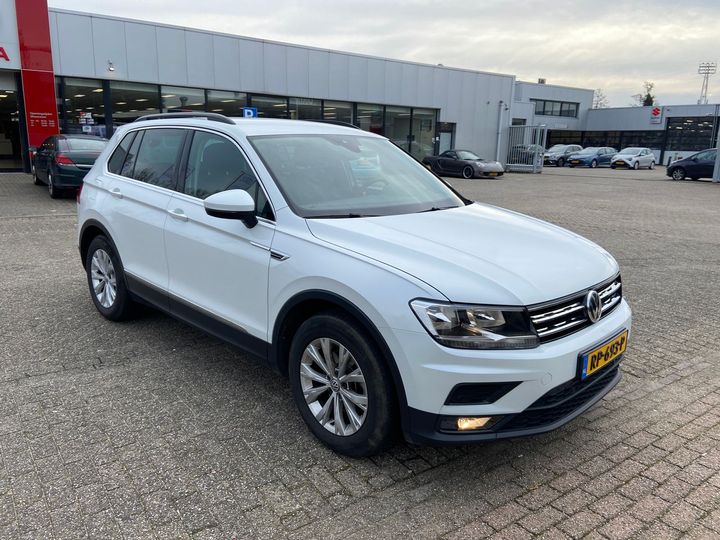 Photo 4 VIN: WVGZZZ5NZJW349549 - VOLKSWAGEN TIGUAN 