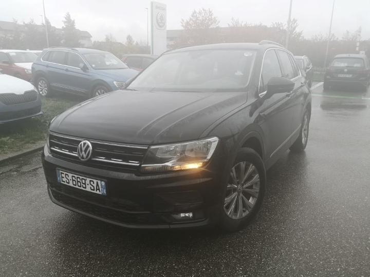 Photo 1 VIN: WVGZZZ5NZJW349793 - VOLKSWAGEN TIGUAN 