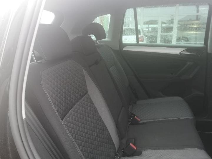 Photo 6 VIN: WVGZZZ5NZJW349793 - VOLKSWAGEN TIGUAN 