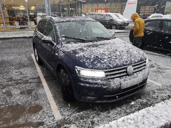 Photo 6 VIN: WVGZZZ5NZJW351809 - VOLKSWAGEN TIGUAN 