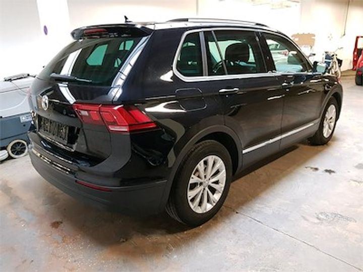 Photo 4 VIN: WVGZZZ5NZJW357187 - VOLKSWAGEN TIGUAN DIESEL - 2016 