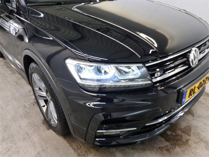 Photo 16 VIN: WVGZZZ5NZJW357284 - VOLKSWAGEN TIGUAN 