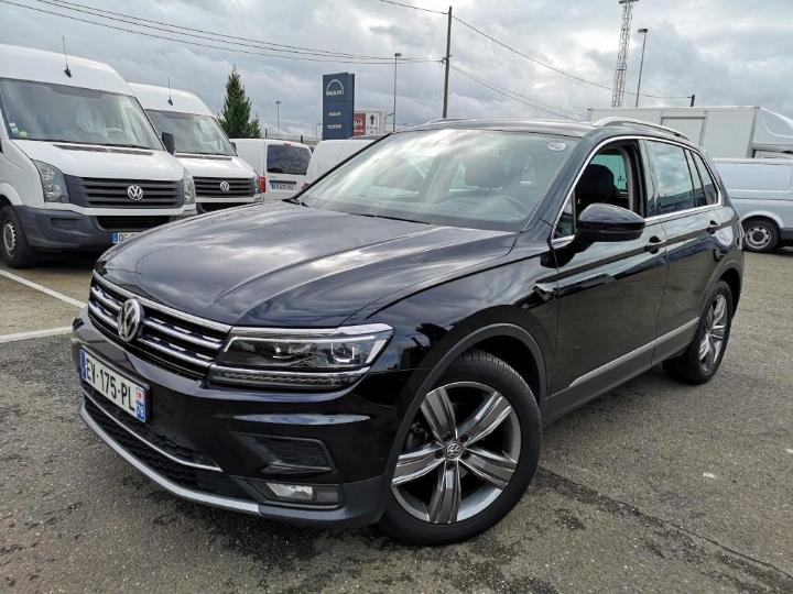 Photo 1 VIN: WVGZZZ5NZJW358460 - VOLKSWAGEN TIGUAN 