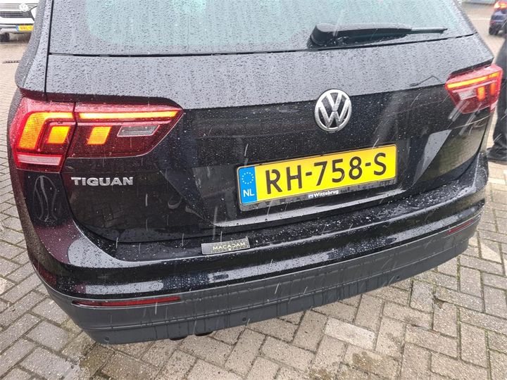 Photo 16 VIN: WVGZZZ5NZJW359232 - VOLKSWAGEN TIGUAN 