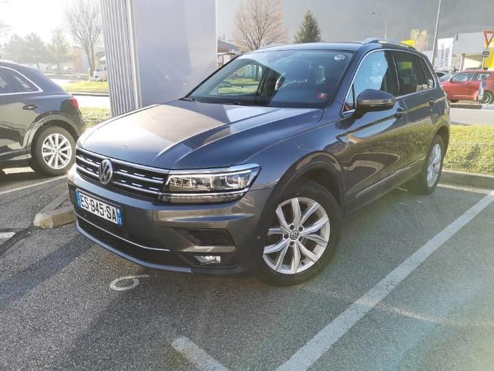 Photo 1 VIN: WVGZZZ5NZJW360121 - VOLKSWAGEN TIGUAN 