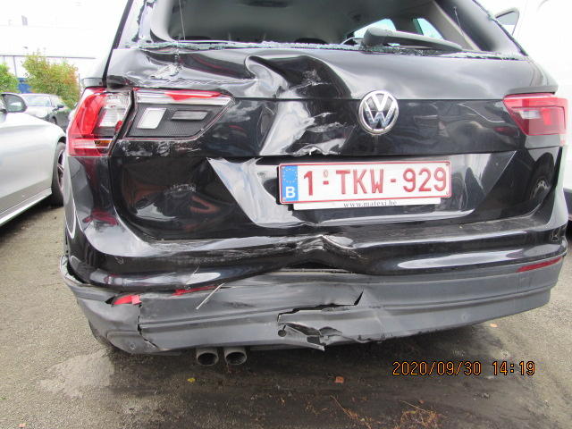 Photo 14 VIN: WVGZZZ5NZJW360359 - VOLKSWAGEN TIGUAN 