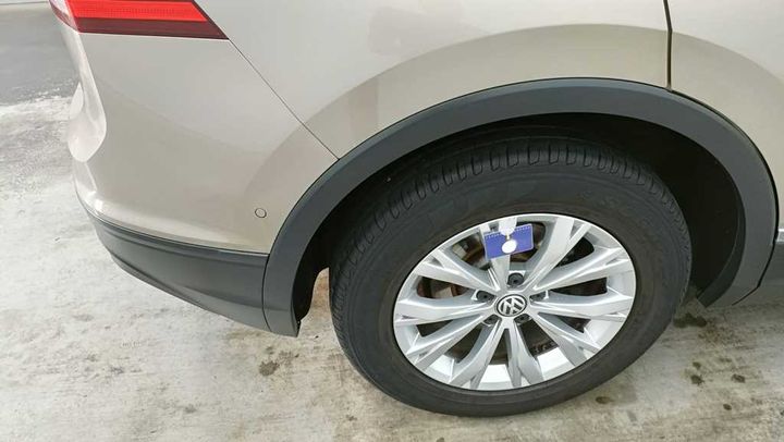 Photo 22 VIN: WVGZZZ5NZJW361139 - VOLKSWAGEN TIGUAN &#3916 