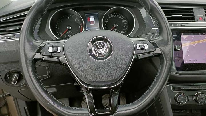 Photo 35 VIN: WVGZZZ5NZJW361139 - VOLKSWAGEN TIGUAN &#3916 