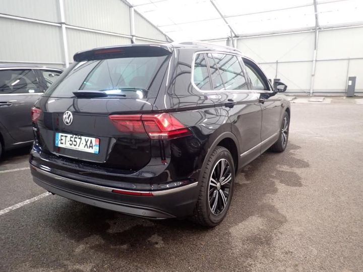 Photo 2 VIN: WVGZZZ5NZJW361467 - VOLKSWAGEN TIGUAN 