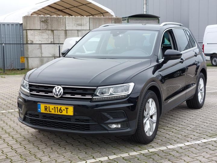 Photo 1 VIN: WVGZZZ5NZJW361679 - VOLKSWAGEN TIGUAN 