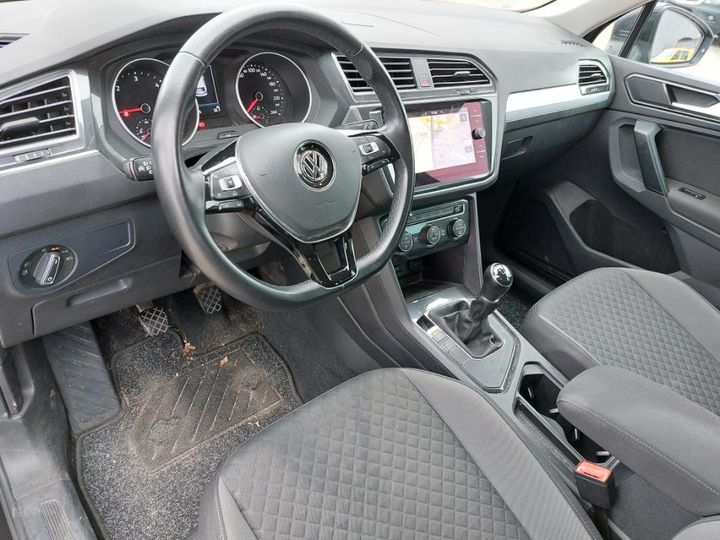 Photo 7 VIN: WVGZZZ5NZJW361679 - VOLKSWAGEN TIGUAN 