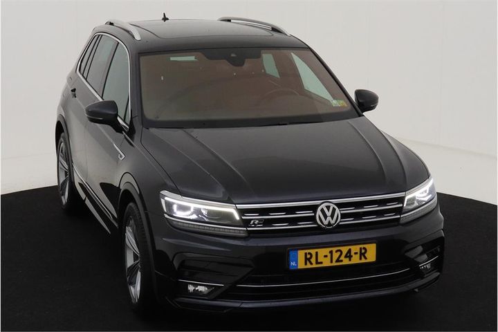 Photo 2 VIN: WVGZZZ5NZJW363448 - VOLKSWAGEN TIGUAN 