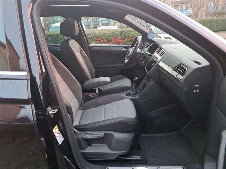 Photo 7 VIN: WVGZZZ5NZJW363448 - VOLKSWAGEN TIGUAN 