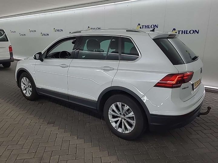 Photo 4 VIN: WVGZZZ5NZJW364719 - VOLKSWAGEN TIGUAN 