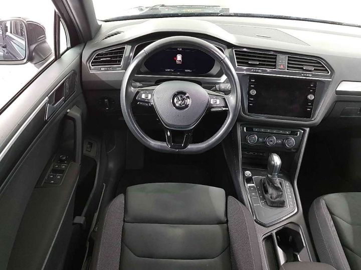 Photo 7 VIN: WVGZZZ5NZJW365603 - VOLKSWAGEN TIGUAN 