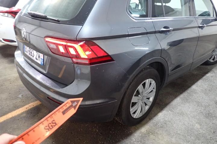 Photo 27 VIN: WVGZZZ5NZJW369340 - VOLKSWAGEN TIGUAN 