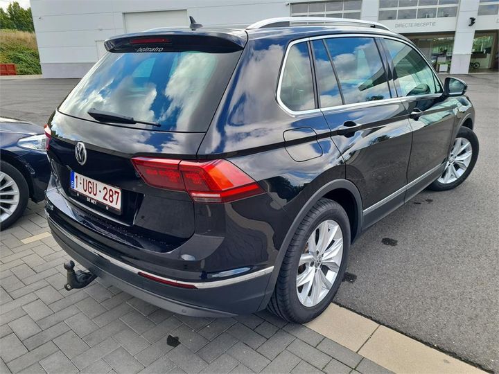 Photo 2 VIN: WVGZZZ5NZJW371200 - VOLKSWAGEN TIGUAN 