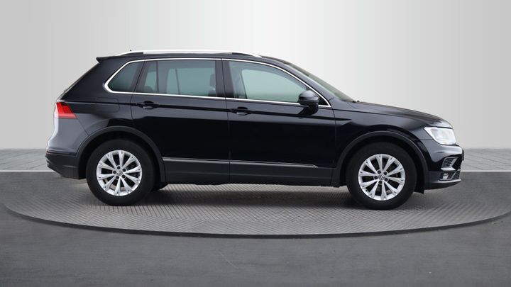 Photo 6 VIN: WVGZZZ5NZJW372028 - VOLKSWAGEN TIGUAN 