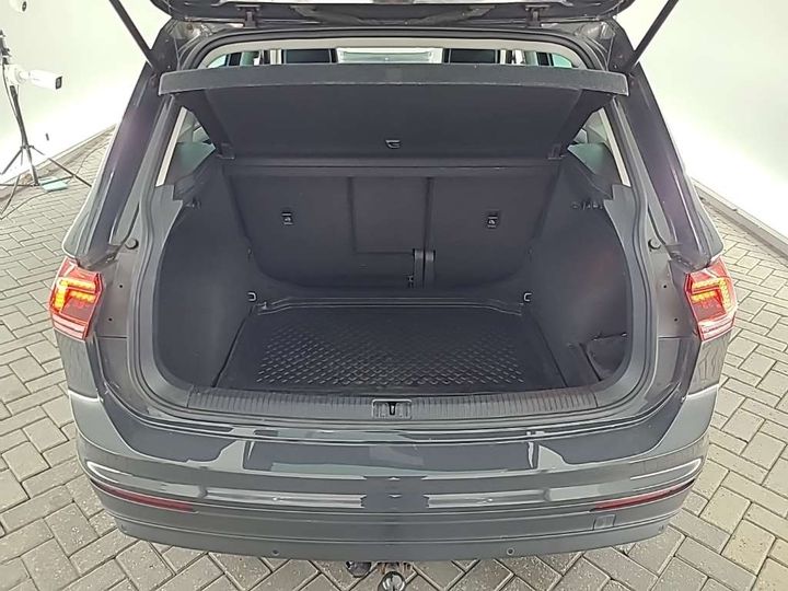 Photo 4 VIN: WVGZZZ5NZJW372613 - VW TIGUAN 