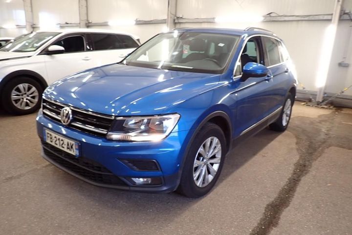 Photo 1 VIN: WVGZZZ5NZJW372729 - VOLKSWAGEN TIGUAN 