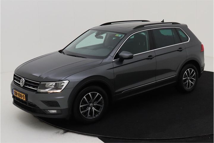 Photo 1 VIN: WVGZZZ5NZJW372730 - VOLKSWAGEN TIGUAN 