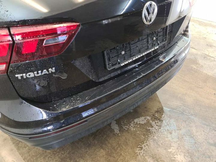 Photo 12 VIN: WVGZZZ5NZJW374151 - VOLKSWAGEN TIGUAN 