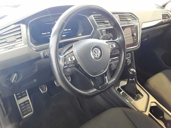 Photo 15 VIN: WVGZZZ5NZJW374319 - VOLKSWAGEN TIGUAN 2.0 TDI SCR 