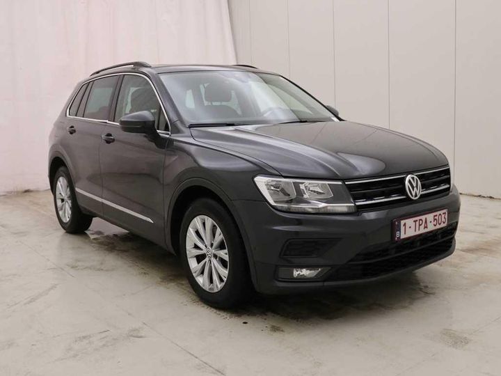 Photo 9 VIN: WVGZZZ5NZJW375468 - VOLKSWAGEN TIGUAN 