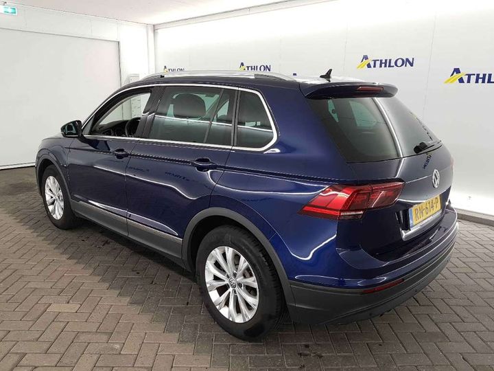 Photo 3 VIN: WVGZZZ5NZJW375913 - VOLKSWAGEN TIGUAN 