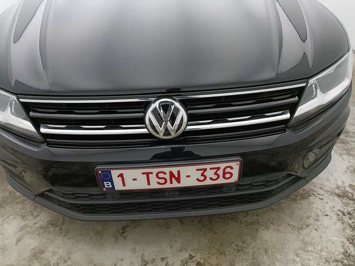 Photo 5 VIN: WVGZZZ5NZJW376074 - VOLKSWAGEN TIGUAN &#3916 