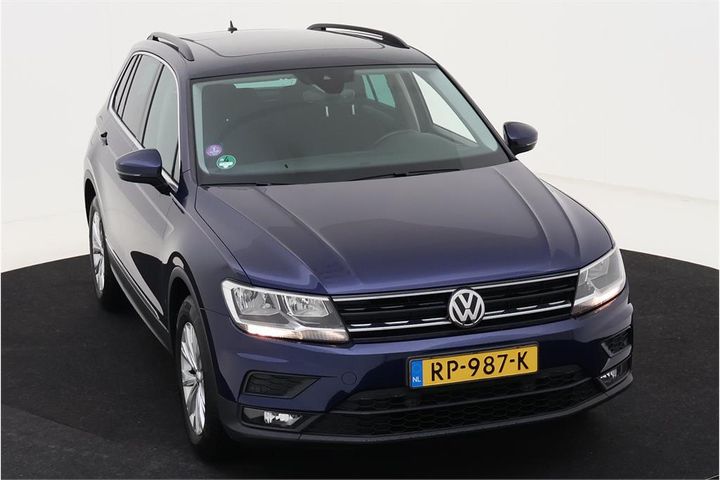 Photo 2 VIN: WVGZZZ5NZJW376829 - VOLKSWAGEN TIGUAN 