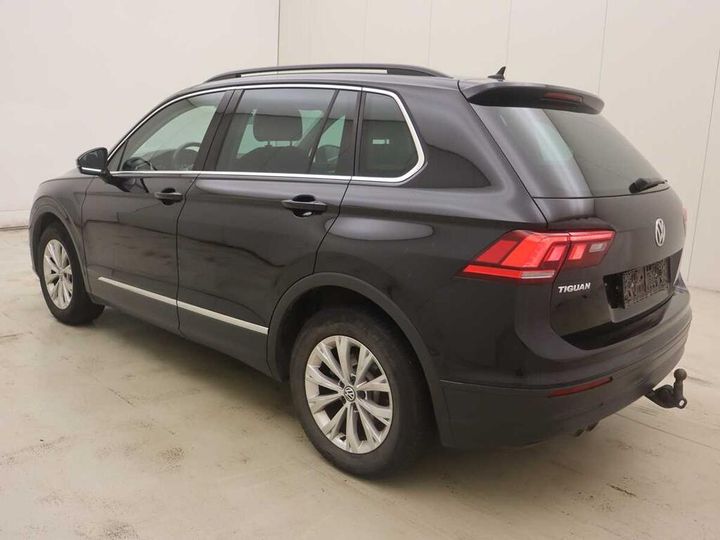 Photo 10 VIN: WVGZZZ5NZJW377193 - VOLKSWAGEN TIGUAN 