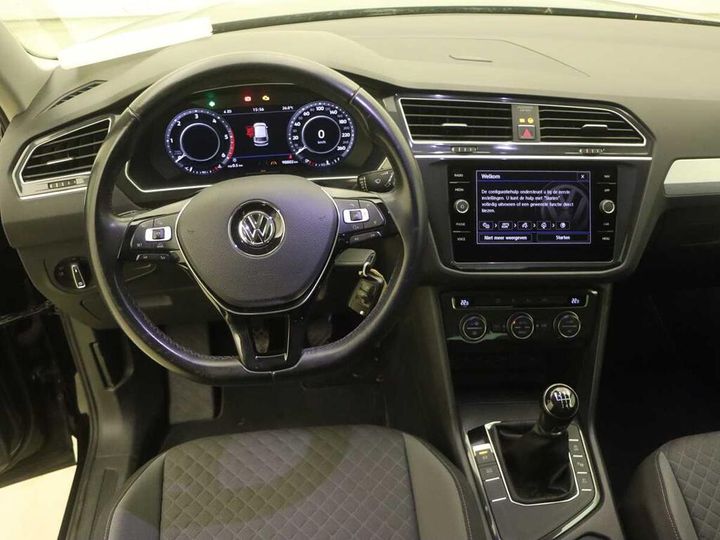 Photo 16 VIN: WVGZZZ5NZJW377193 - VOLKSWAGEN TIGUAN 