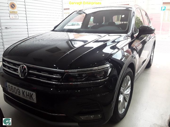 Photo 1 VIN: WVGZZZ5NZJW377466 - VOLKSWAGEN TIGUAN 