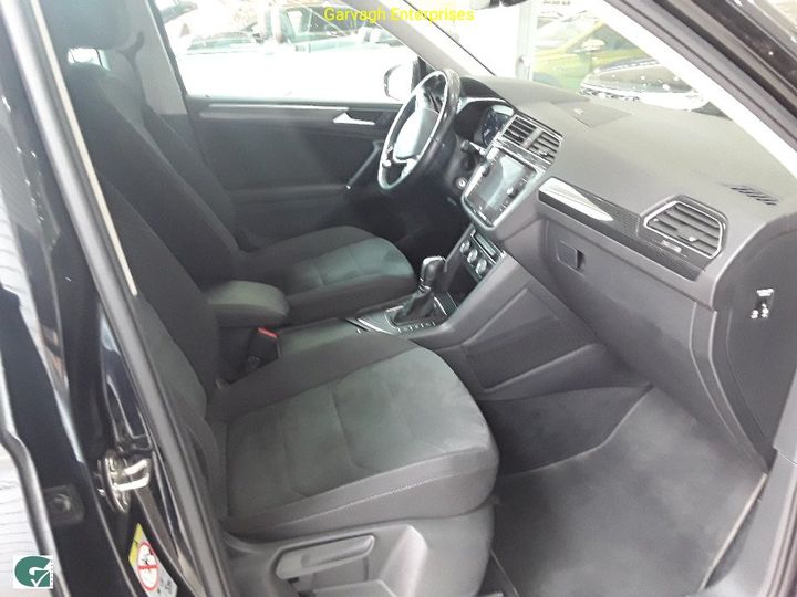 Photo 21 VIN: WVGZZZ5NZJW377466 - VOLKSWAGEN TIGUAN 