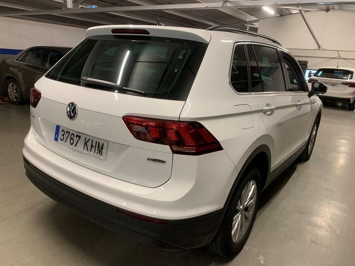 Photo 35 VIN: WVGZZZ5NZJW379479 - VOLKSWAGEN TIGUAN 