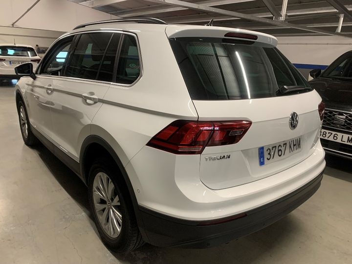 Photo 36 VIN: WVGZZZ5NZJW379479 - VOLKSWAGEN TIGUAN 