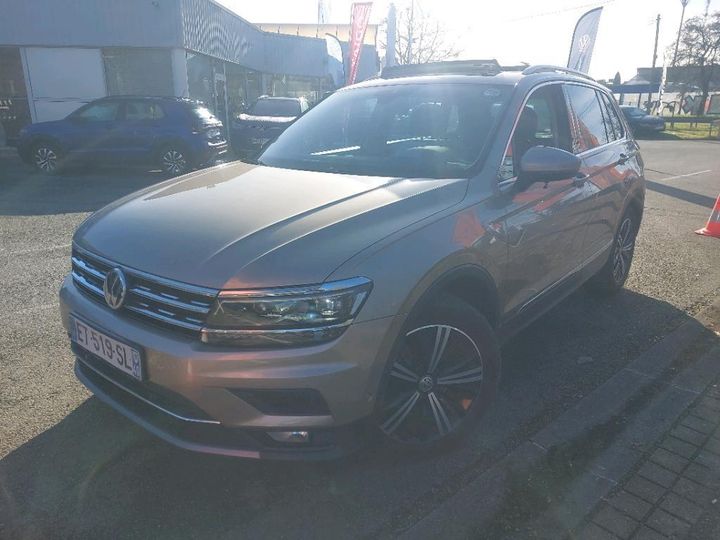 Photo 1 VIN: WVGZZZ5NZJW379706 - VOLKSWAGEN TIGUAN 