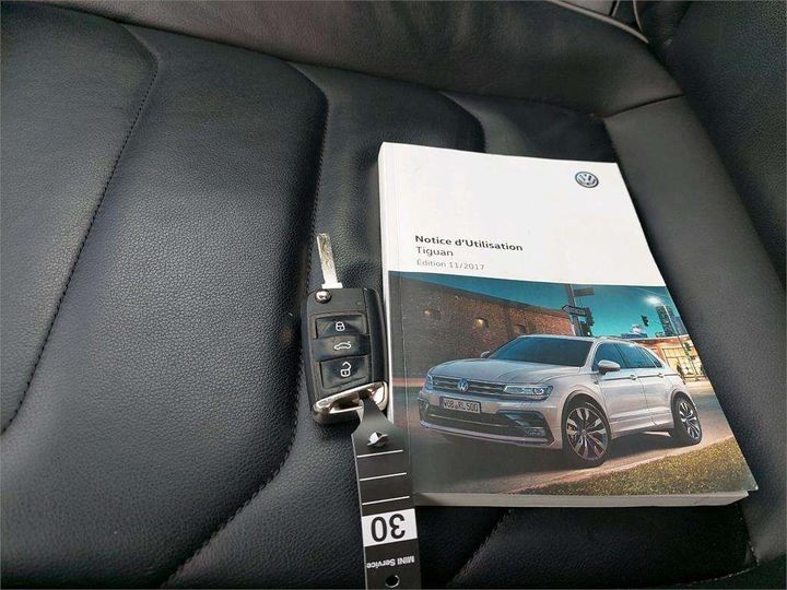 Photo 25 VIN: WVGZZZ5NZJW381318 - VOLKSWAGEN TIGUAN 