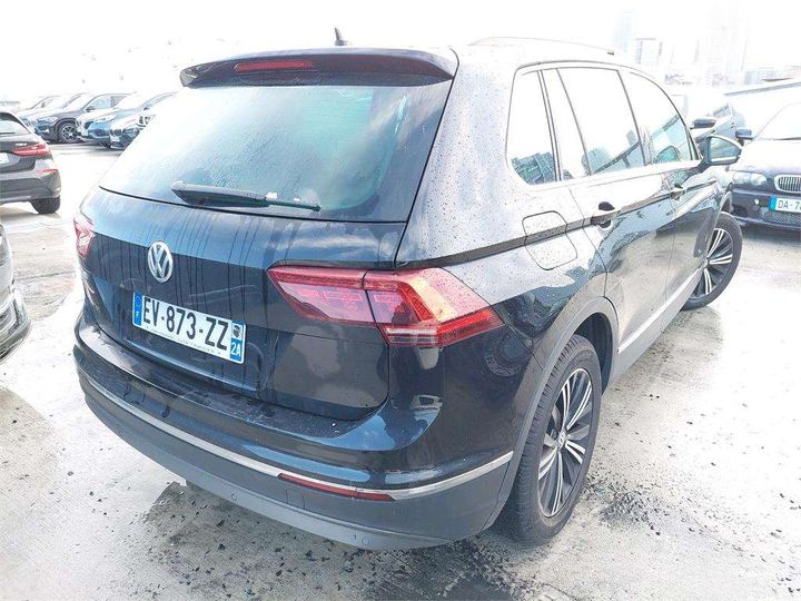 Photo 3 VIN: WVGZZZ5NZJW381318 - VOLKSWAGEN TIGUAN 