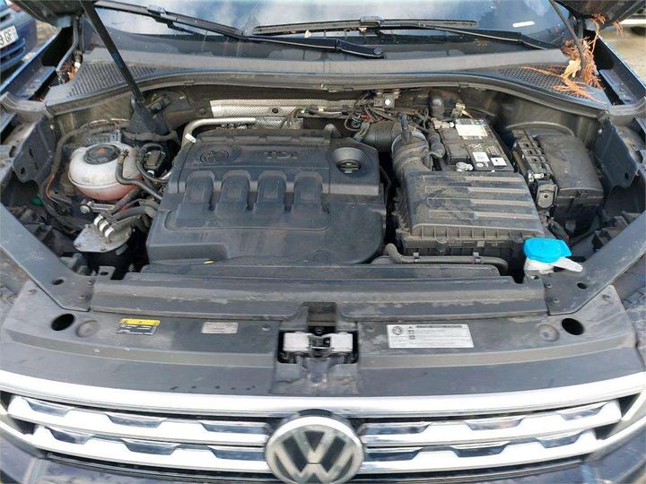 Photo 36 VIN: WVGZZZ5NZJW381318 - VOLKSWAGEN TIGUAN 