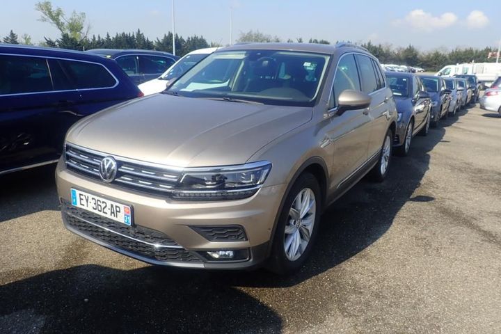 Photo 1 VIN: WVGZZZ5NZJW381654 - VOLKSWAGEN TIGUAN 