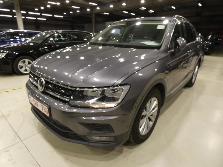 Photo 1 VIN: WVGZZZ5NZJW382289 - VOLKSWAGEN TIGUAN 