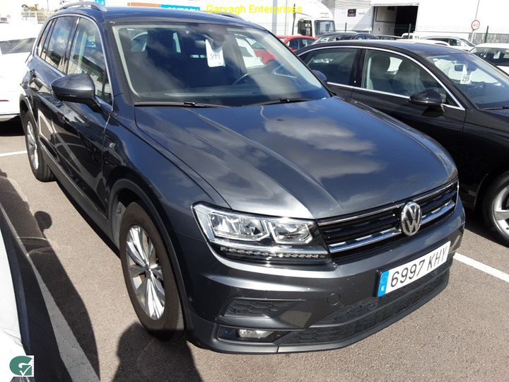 Photo 18 VIN: WVGZZZ5NZJW385388 - VOLKSWAGEN TIGUAN 