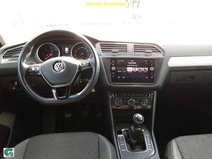 Photo 4 VIN: WVGZZZ5NZJW385388 - VOLKSWAGEN TIGUAN 